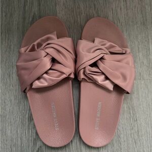 Steve Madden Women's Mauve Knotted Slide Sandals